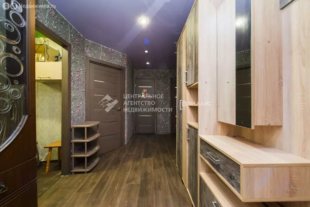 3-комнатная квартира: Рязань, район Недостоево, улица Сельских ... - Фото 1