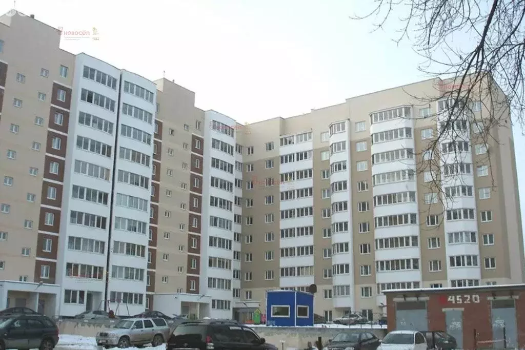 3-комнатная квартира: Екатеринбург, Техническая улица, 94 (65 м) - Фото 1