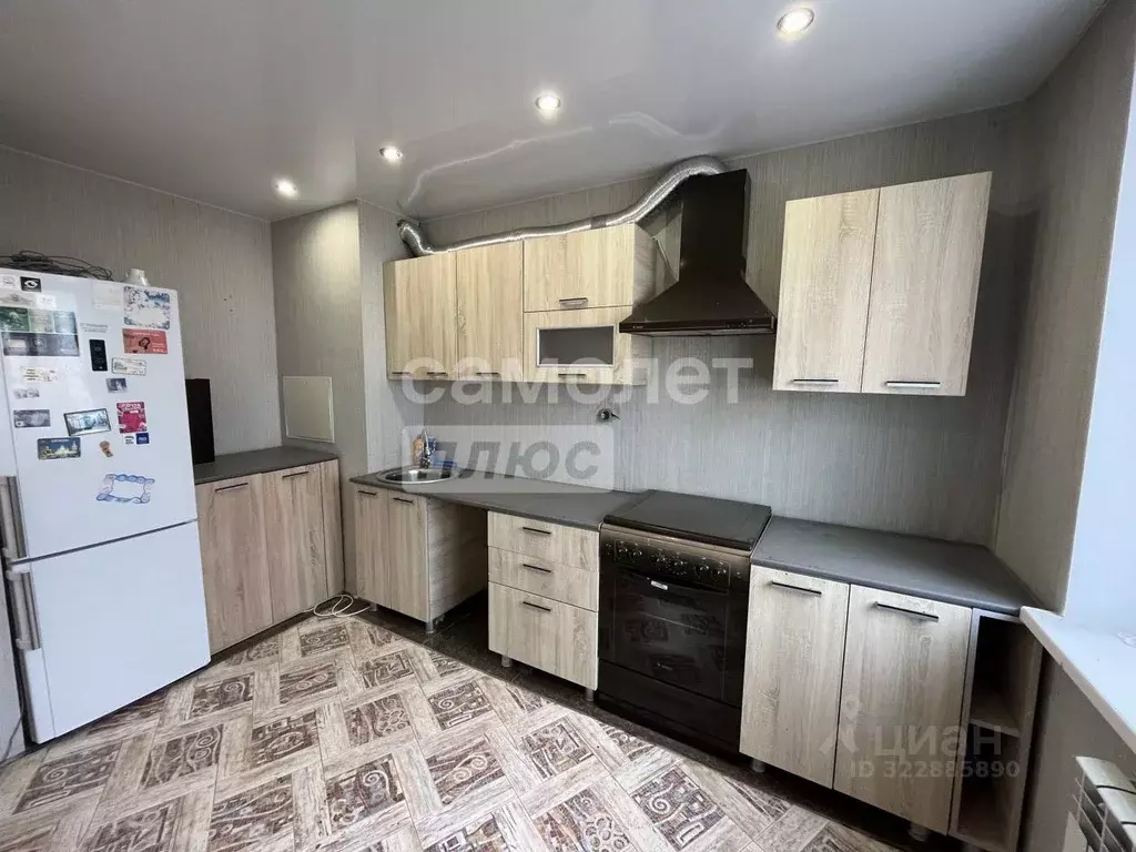 3-к кв. Смоленская область, Смоленск ул. Попова, 112 (63.0 м) - Фото 1