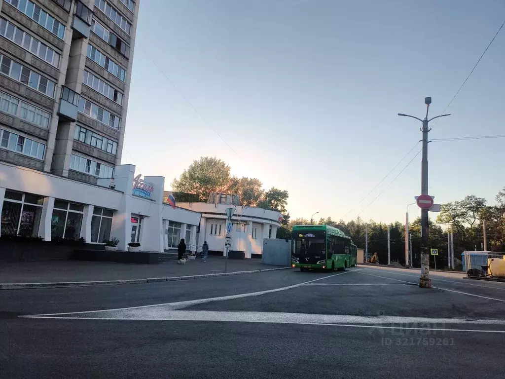 Торговая площадь в Курская область, Курск Курского завода тракторных ... - Фото 1