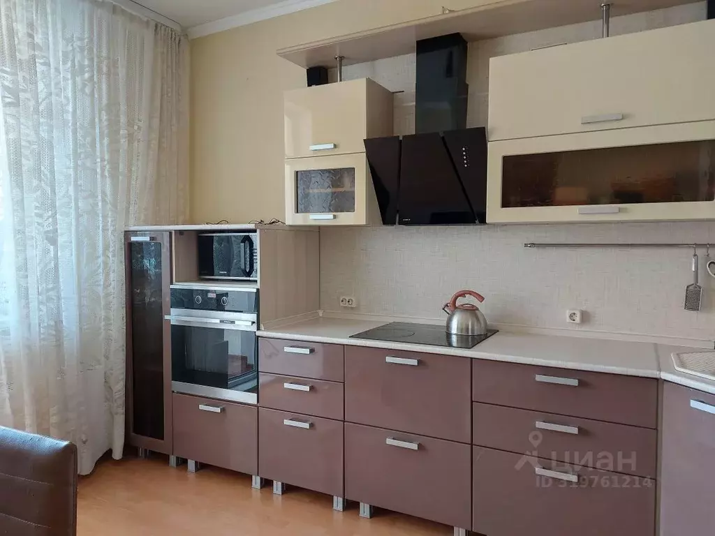 2-к кв. Свердловская область, Екатеринбург ул. Старых Большевиков, 3 ... - Фото 1