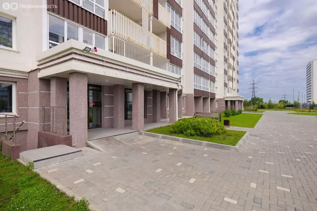 Квартира-студия: Новосибирск, улица Забалуева, 102 (27.5 м) - Фото 1