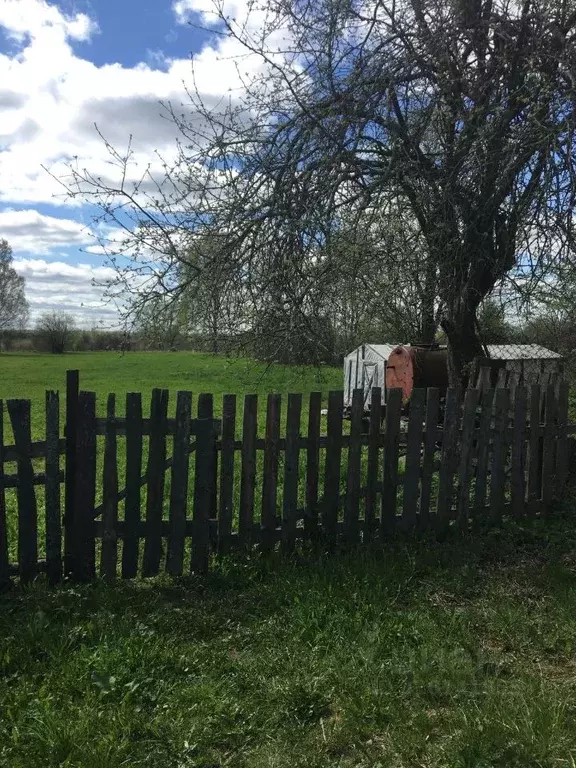 Участок в Псковская область, Порховский муниципальный округ, д. ... - Фото 0