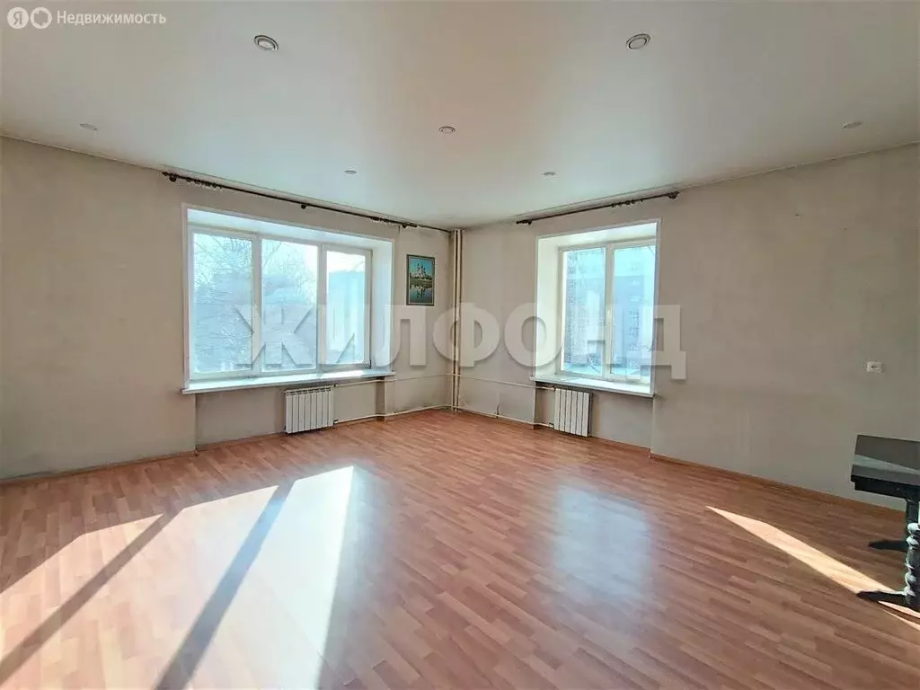 3-комнатная квартира: Абакан, улица Карла Маркса, 16 (75 м) - Фото 2