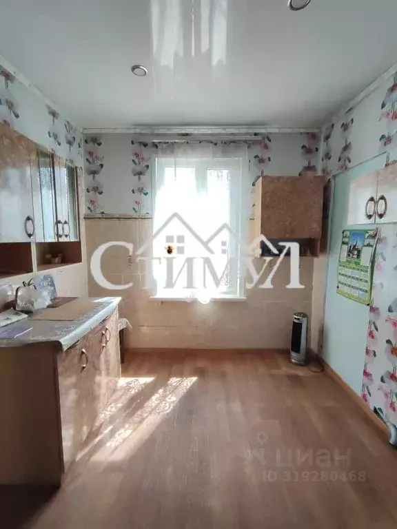 Дом в Хакасия, Черногорск ул. Яковлева, 8 (120 м) - Фото 1