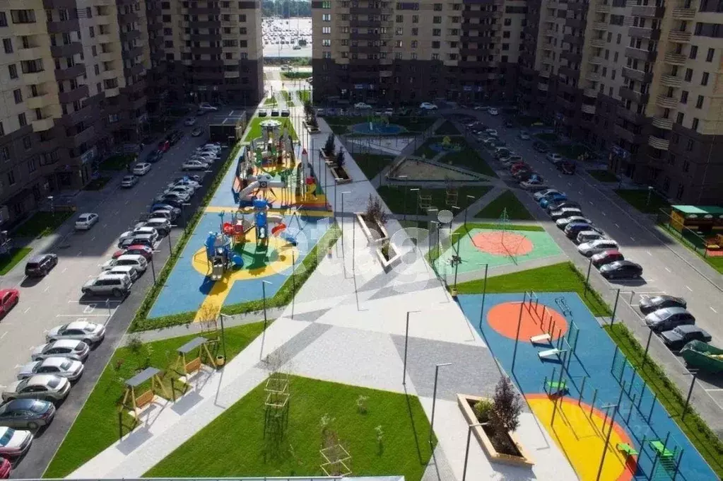 Студия Тюменская область, Тюмень ул. Тимофея Чаркова, 79 (28.3 м) - Фото 1