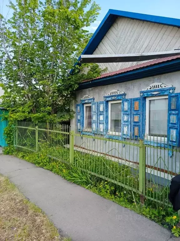 Дом в Омская область, Омск ул. 2-я Кировская, 35 (75 м) - Фото 0