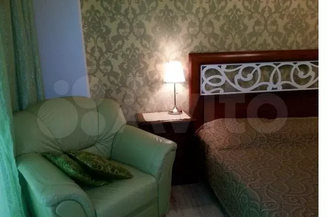 1-к. квартира, 50 м, 2/10 эт. - Фото 1