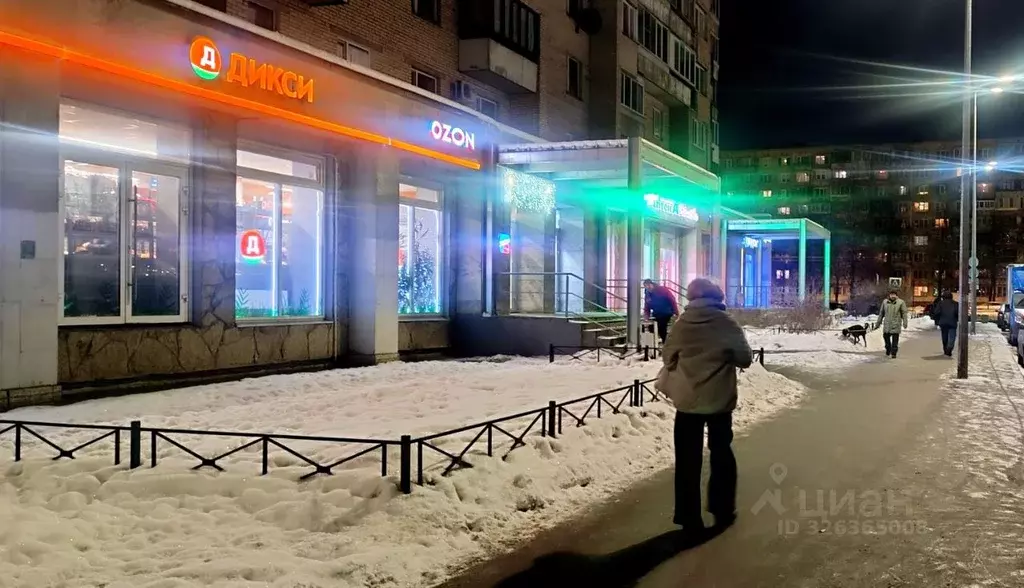 Торговая площадь в Санкт-Петербург Софийская ул., 57 (490 м) - Фото 1