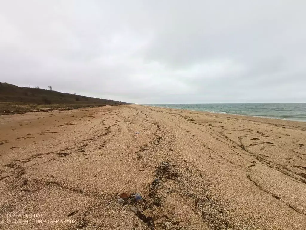 Участок в Крым, Ленинский район, Семисотское с/пос, с. Каменское  (6.3 ... - Фото 1
