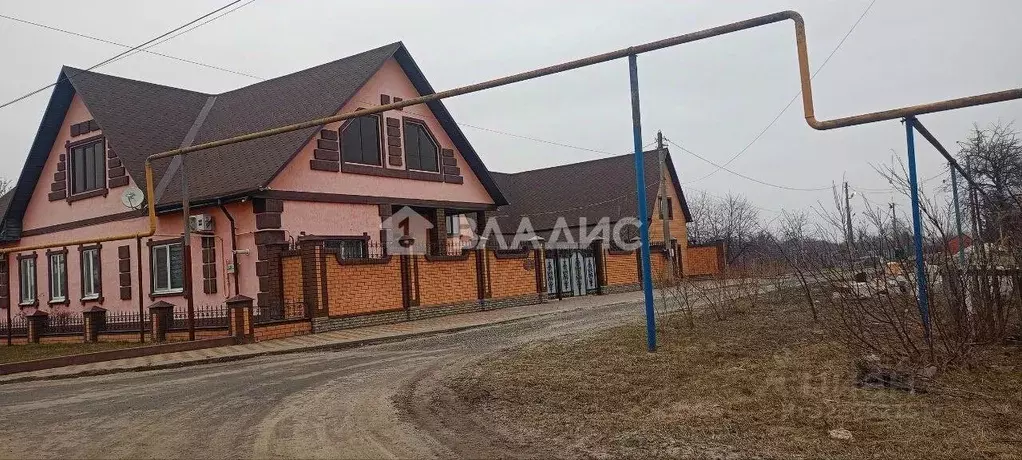 Дом в Белгородская область, Грайворон ул. Луначарского, 123 (72 м) - Фото 1