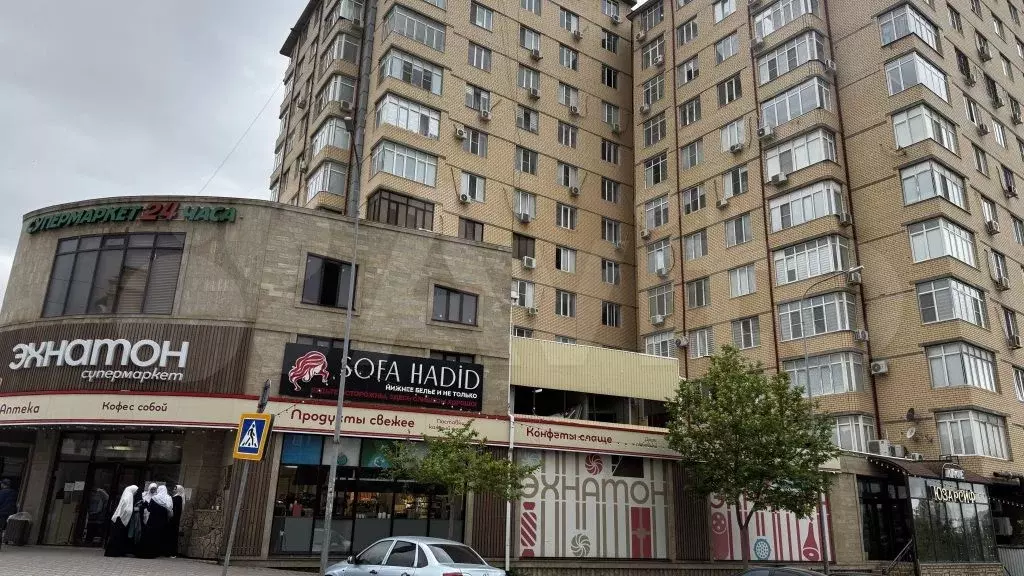 3-к. квартира, 125 м, 4/9 эт. - Фото 0