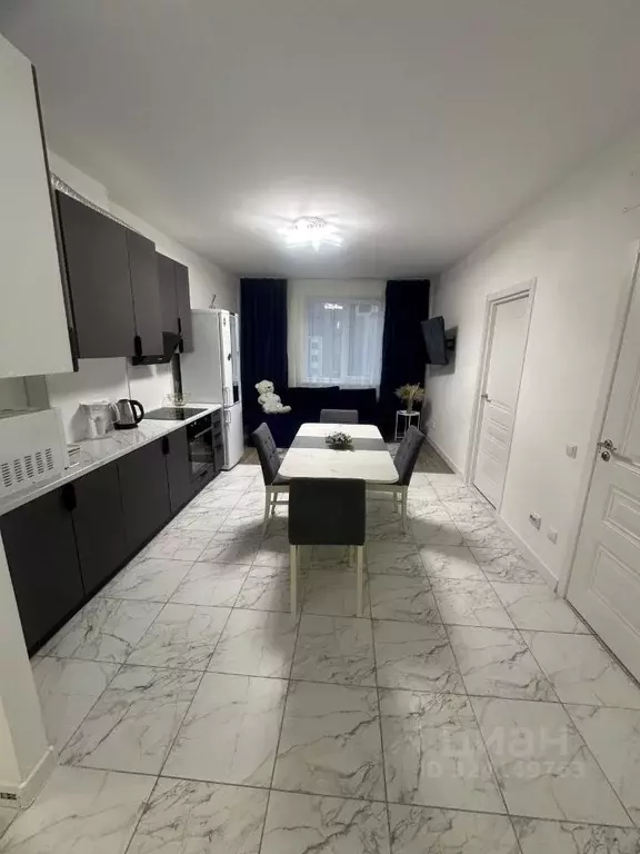 3-к кв. Ленинградская область, Всеволожский район, пос. Бугры ул. ... - Фото 2