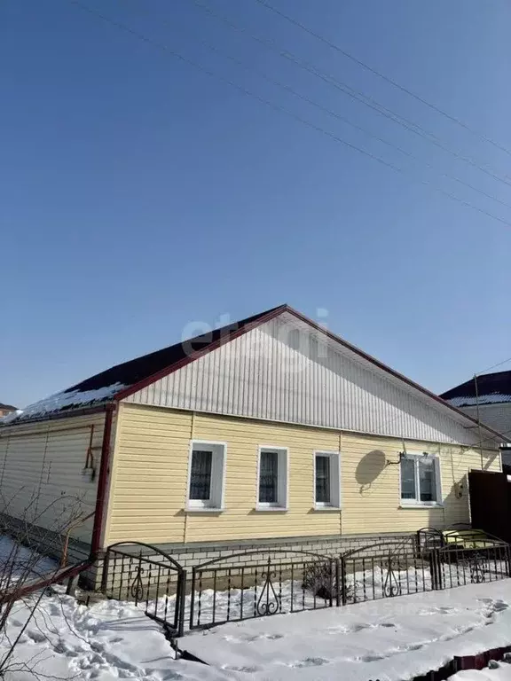 Дом в Белгородская область, Алексеевский муниципальный округ, с. ... - Фото 2