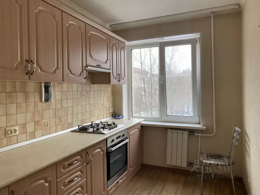 3-к кв. Омская область, Омск Заозерная ул., 13 (61.0 м) - Фото 1