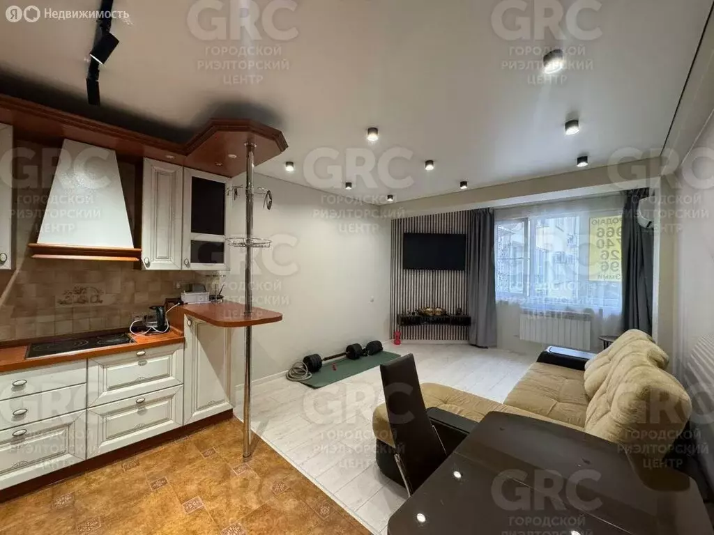 1-комнатная квартира: Сочи, микрорайон Донская, улица Чехова, 33/1 (39 ... - Фото 1