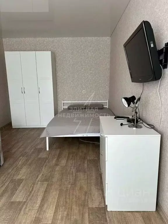 1-к кв. Татарстан, Казань ул. Адоратского, 5 (40.0 м) - Фото 2