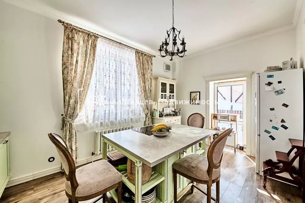 Дом в Томская область, Томск пос. Апрель, Еланская ул., 49 (164 м) - Фото 2