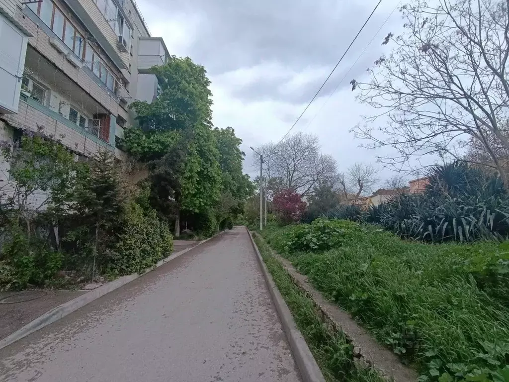 3-к кв. Севастополь ул. Казачья, 8 (69.4 м) - Фото 1
