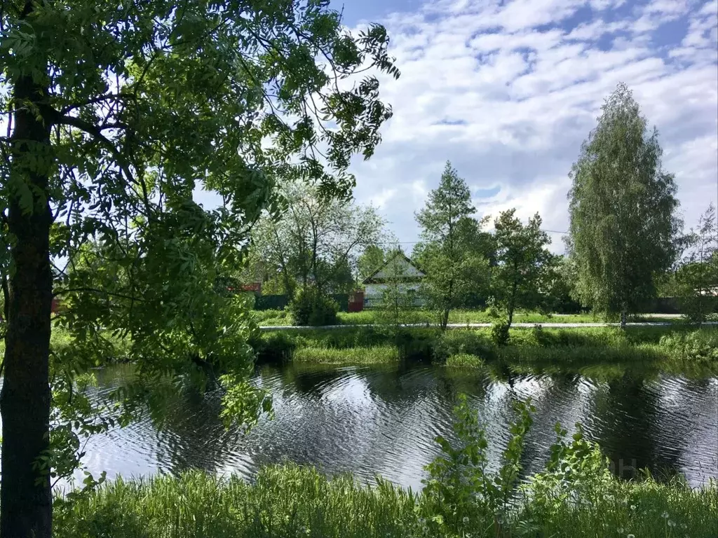 Дом в Ленинградская область, Новая Ладога Волховский район, ул. ... - Фото 1