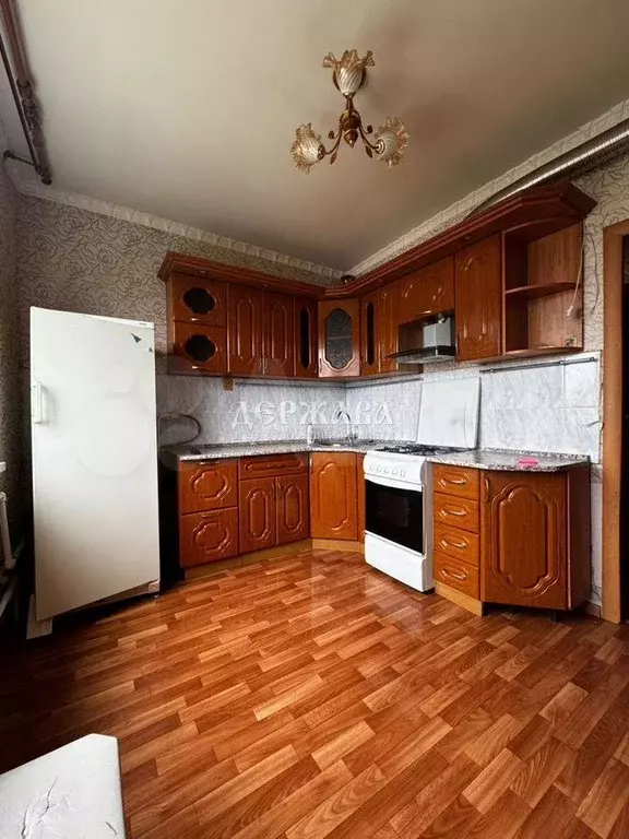 1-к. квартира, 42 м, 9/9 эт. - Фото 1