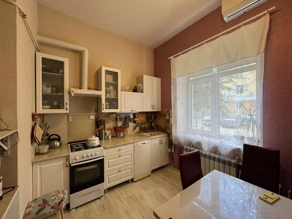 4-к кв. Мордовия, Саранск просп. Ленина, 43 (97.7 м) - Фото 1