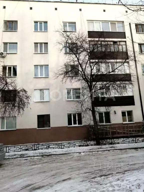 Комната Тюменская область, Тюмень ул. Олега Антонова, 4 (14.5 м) - Фото 2