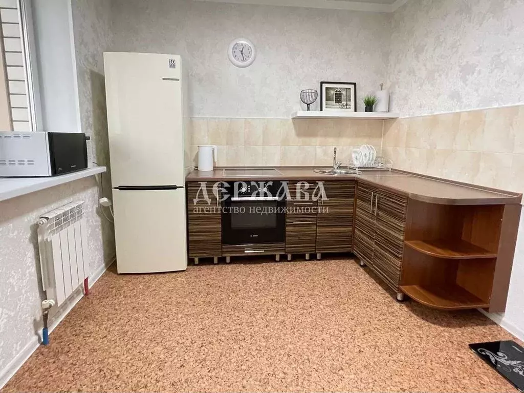 2-к кв. Белгородская область, Старый Оскол Космос мкр, 9А (51.0 м) - Фото 1