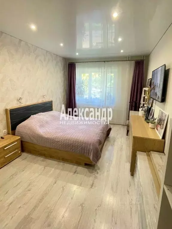 2-к кв. Ленинградская область, Кириши ул. Нефтехимиков, 24А (82.0 м) - Фото 2