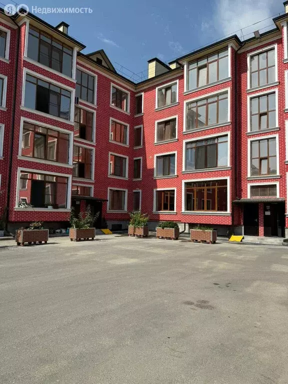 3-комнатная квартира: Нальчик, ул. Шогенова (83 м) - Фото 2