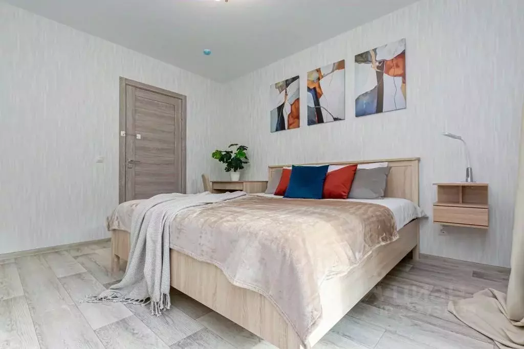 3-к кв. Пермский край, Пермь ул. Серебристая, 7 (60.0 м) - Фото 1