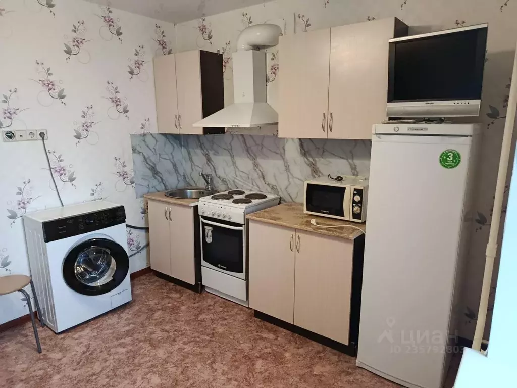 1-к кв. Саратовская область, Саратов Огородная ул., 155 (36.0 м) - Фото 2