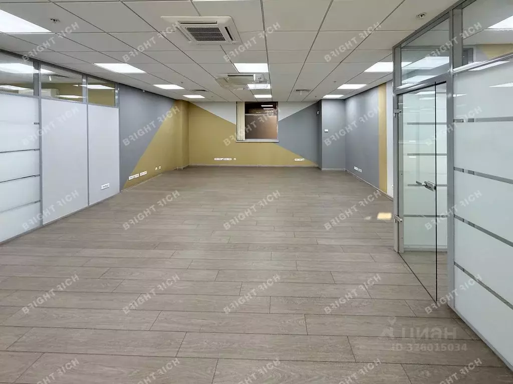 Офис в Санкт-Петербург Петроградская наб., 20 (389 м) - Фото 1