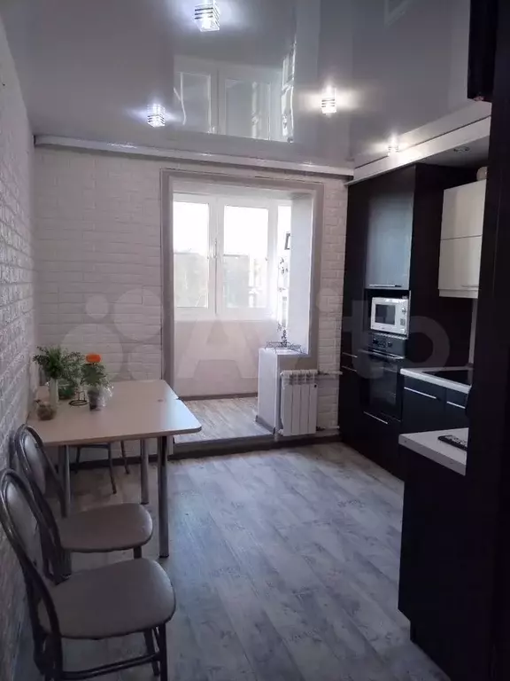 3-к. квартира, 63,5 м, 9/9 эт. - Фото 0