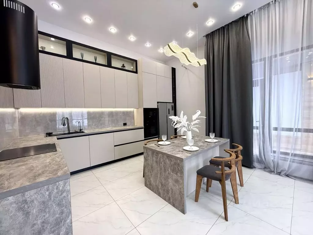 Дом в Оренбургская область, Оренбургский район, Нежинский сельсовет, ... - Фото 1