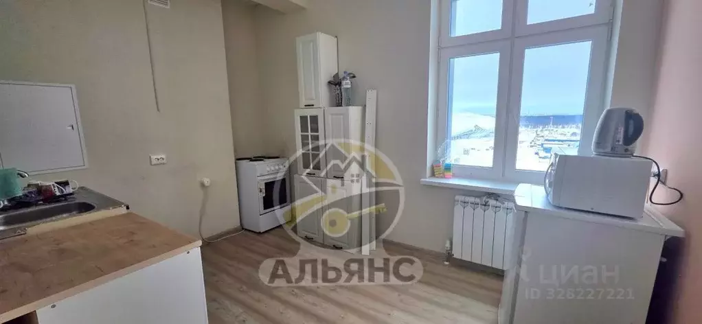 3-к кв. Ямало-Ненецкий АО, Новый Уренгой Славянский мкр, 1/6 (68.8 м) - Фото 2