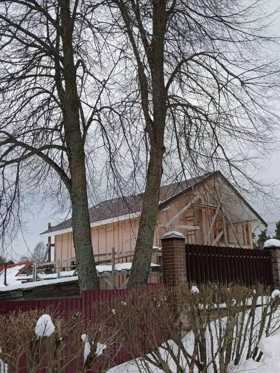 Дом в Ленинградская область, Подпорожский район, Никольское городское ... - Фото 1