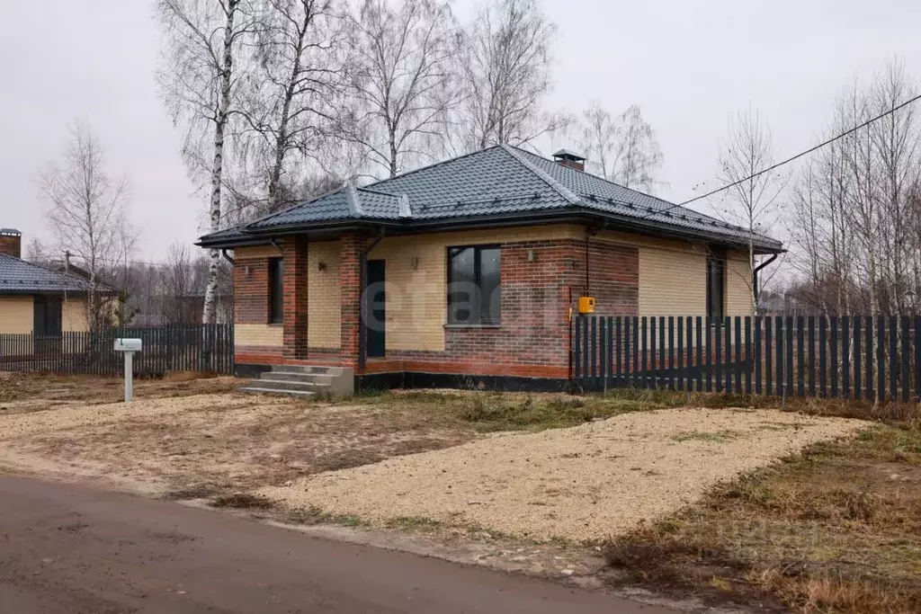 Дом в Татарстан, Высокогорский район, с. Семиозерка ул. Липатова (82 ... - Фото 1