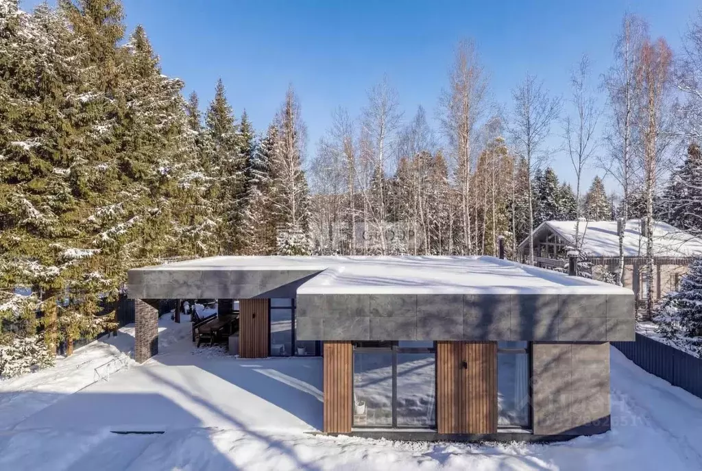 Коттедж в Московская область, Одинцовский городской округ, с. ... - Фото 1