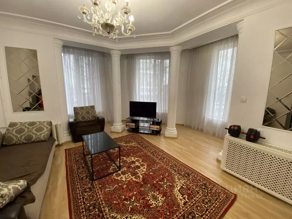 3-к кв. Крым, Симферополь ул. Севастопольская, 30/2 (77.0 м) - Фото 1