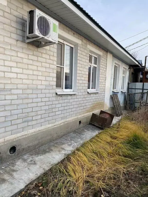 Дом в Воронежская область, Воронеж Дорожная ул., 62 (86 м) - Фото 0