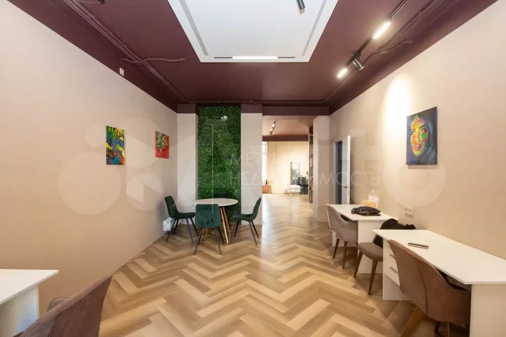 Продам помещение свободного назначения, 220.9 м - Фото 1