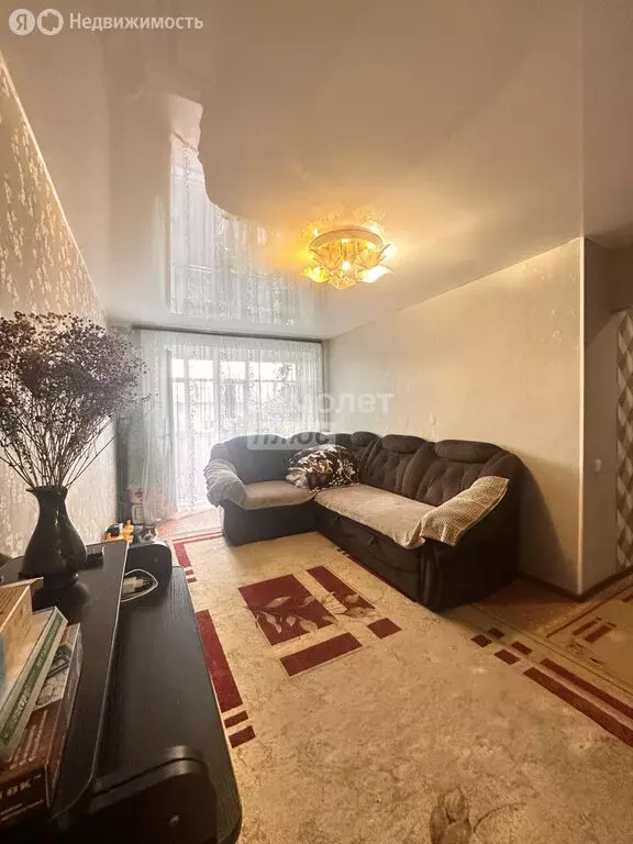 2-комнатная квартира: Череповец, улица Краснодонцев, 31 (40 м) - Фото 0