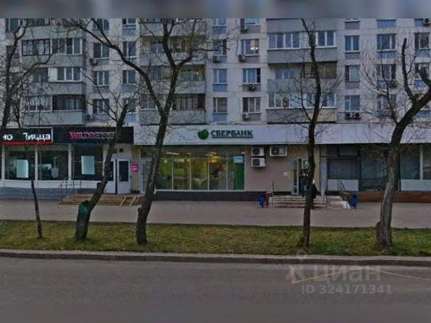 Торговая площадь в Москва Туристская ул., 19К1 (196 м) - Фото 1