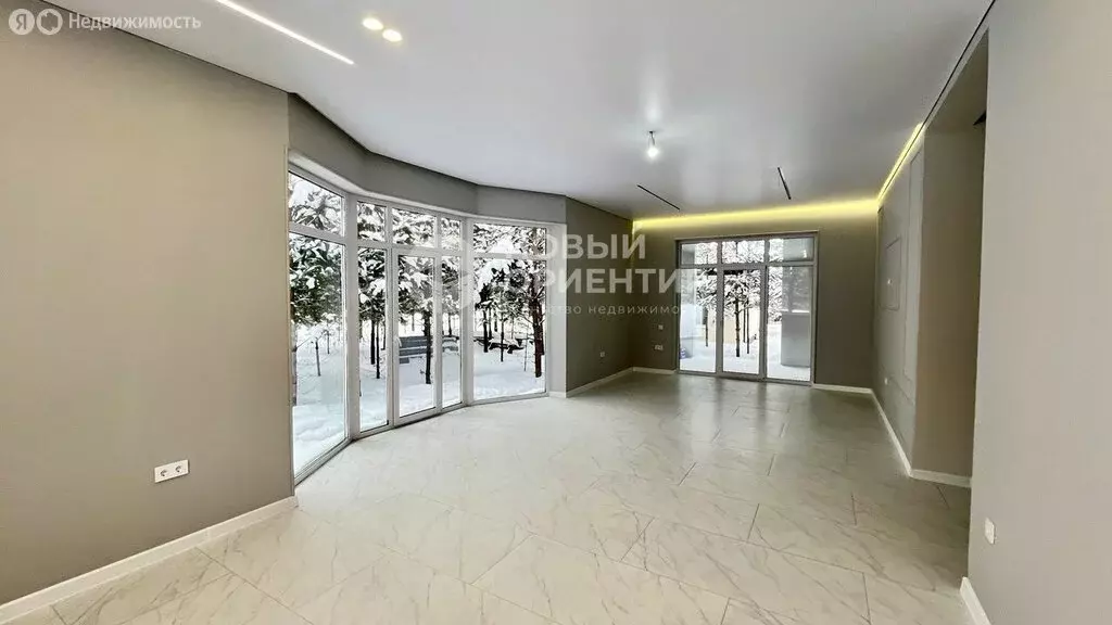 Дом в Свердловская область, Белоярский муниципальный округ, посёлок ... - Фото 1