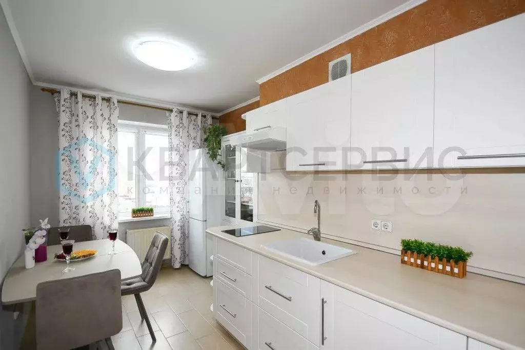 3-к. квартира, 64,7 м, 14/14 эт. - Фото 0