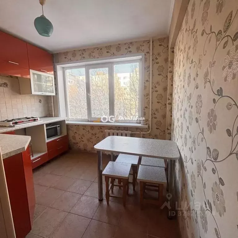 2-к кв. Брянская область, Брянск ул. Ромашина, 38 (49.0 м) - Фото 2