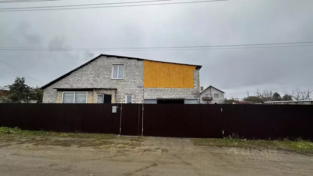 Дом в Хакасия, Саяногорск Саяногорск городской округ, ул. ... - Фото 1