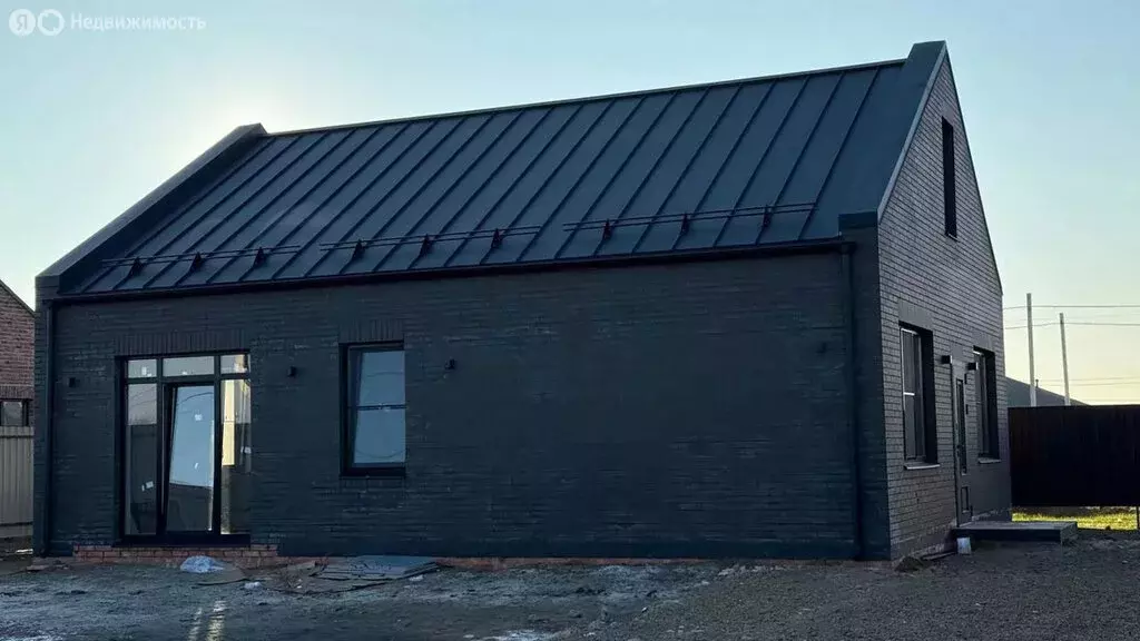 Дом в село Новобессергеневка, Земляничная улица (120 м) - Фото 2