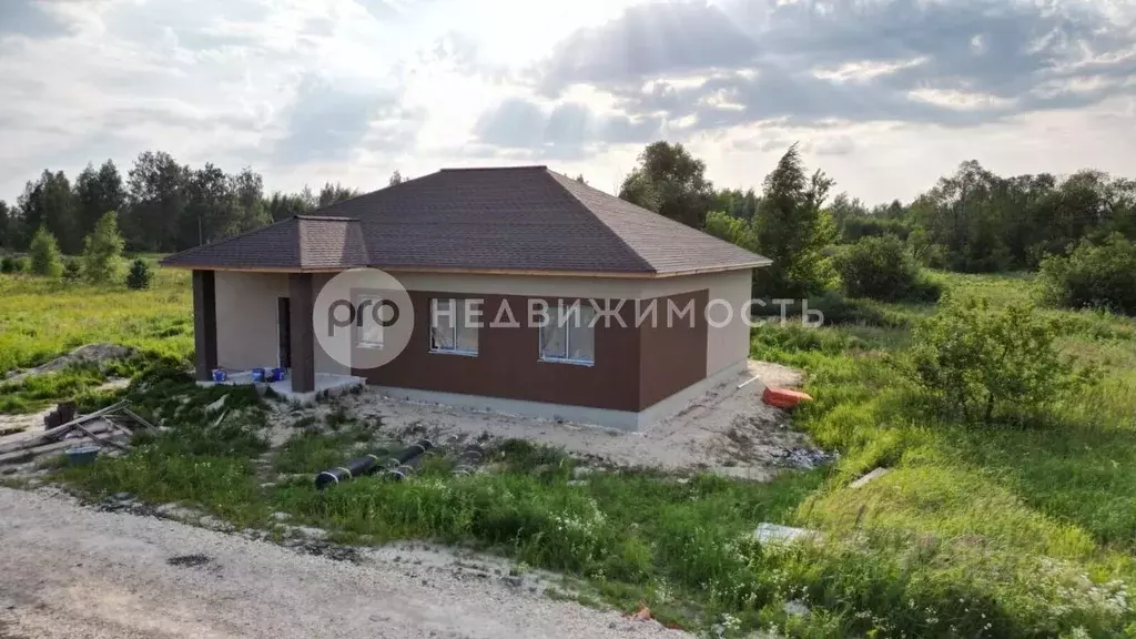 Дом в Рязанская область, Рязанский район, Полянское с/пос, с. Поляны  ... - Фото 0
